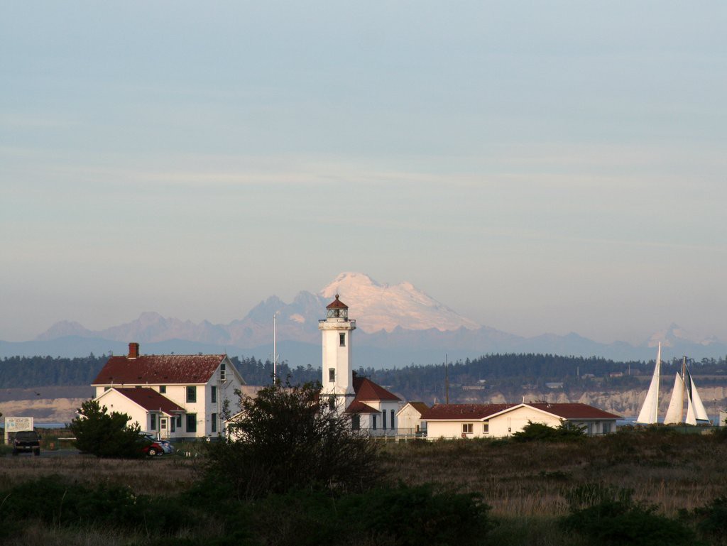 The lighthouse and Mount Baker